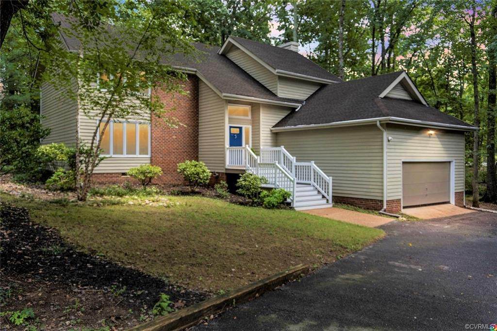 5813 Harbour Bluff Terrace - Photo 1