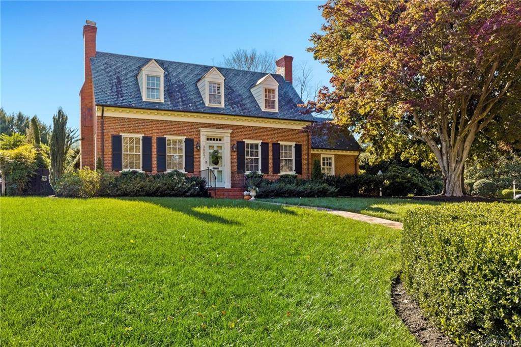 3807 Dover Road - Photo 1