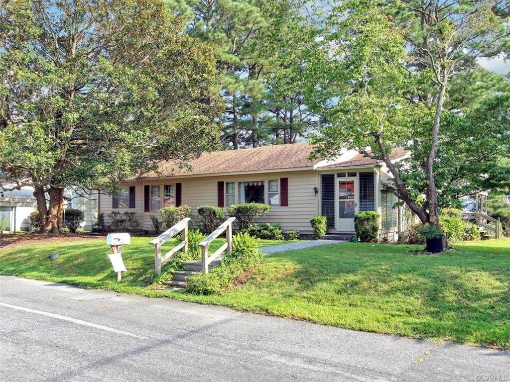 528 Clay Street - Photo 1