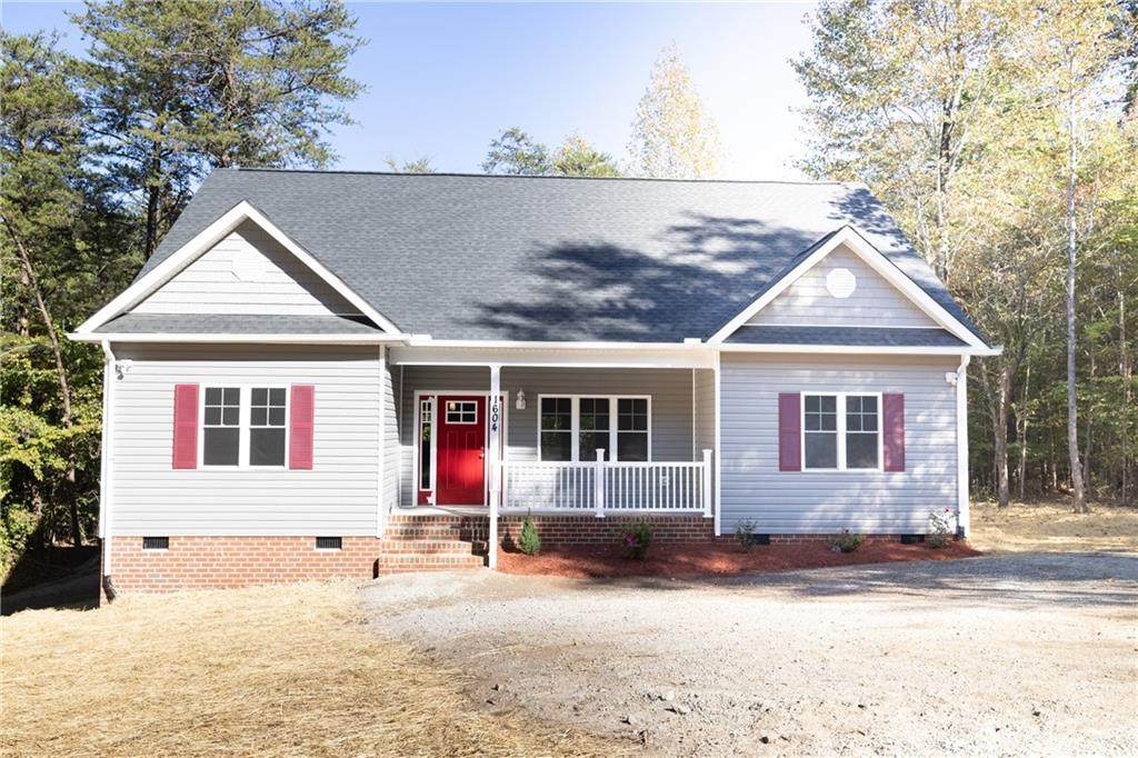 1604 Lakeside Drive - Photo 1