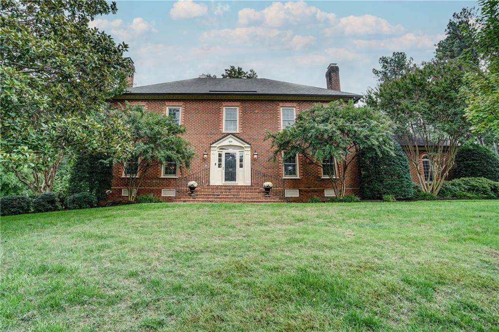 109 Adingham Court - Photo 1