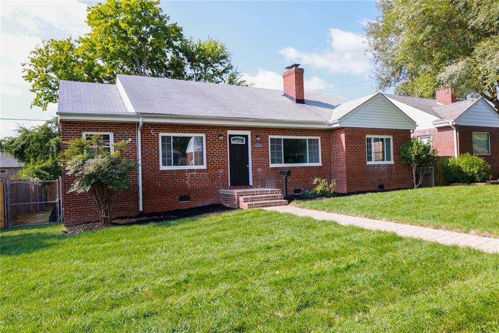 5313 Wythe Avenue - Photo 1