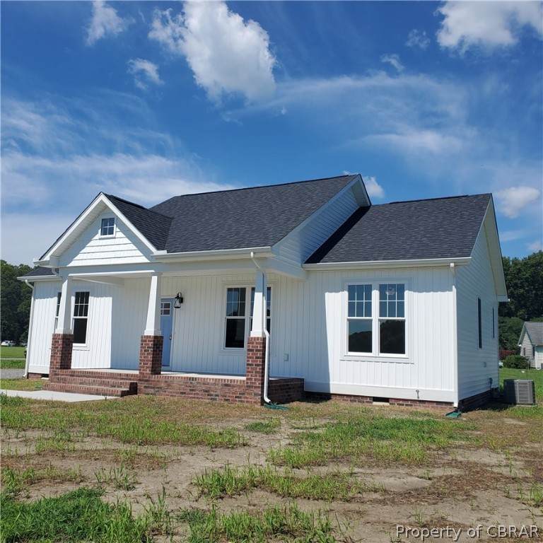 19 Dunton Lane - Photo 1