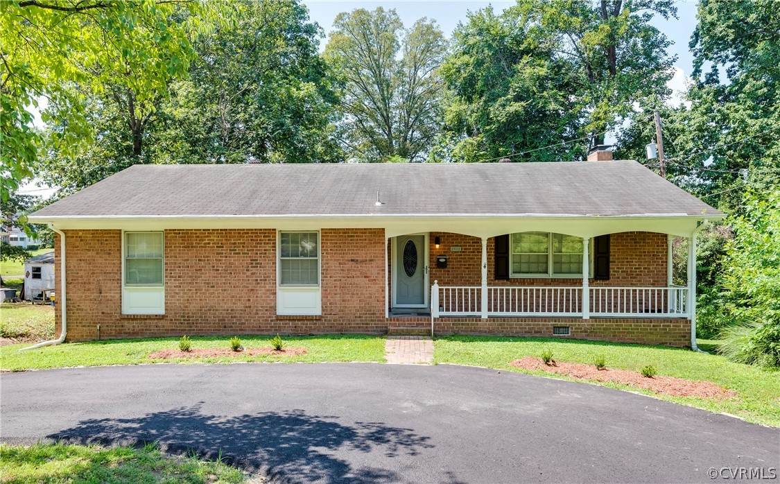 2402 Farrand Drive - Photo 1