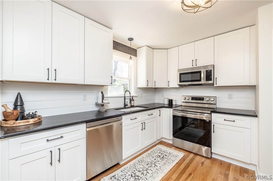 1003 Borden Road - Photo 1
