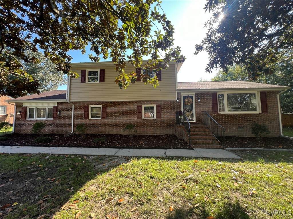 1309 Appomattox Drive - Photo 1