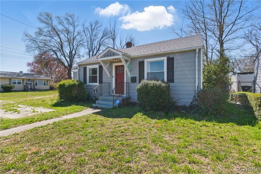 2409 V Street - Photo 1