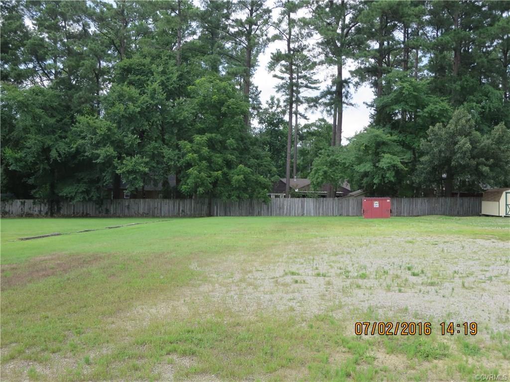 206 Temple Avenue - Photo 1