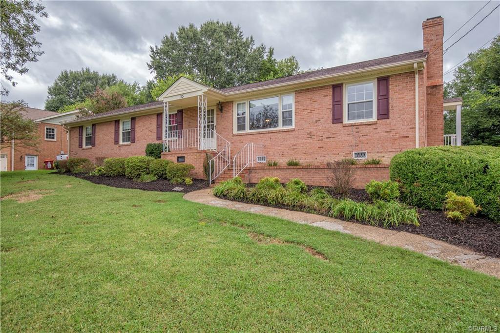 113 Nottingham Drive - Photo 1