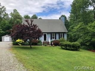 320 Lake Drive - Photo 1