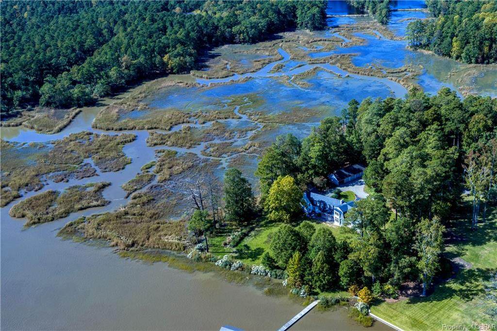 870 River Road - Photo 1
