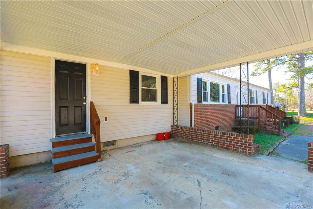 7805 River Road - Photo 1