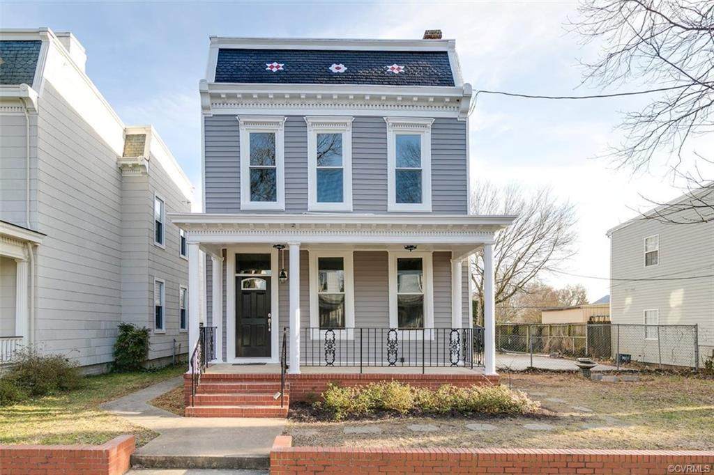 1505 Oakwood Avenue - Photo 1