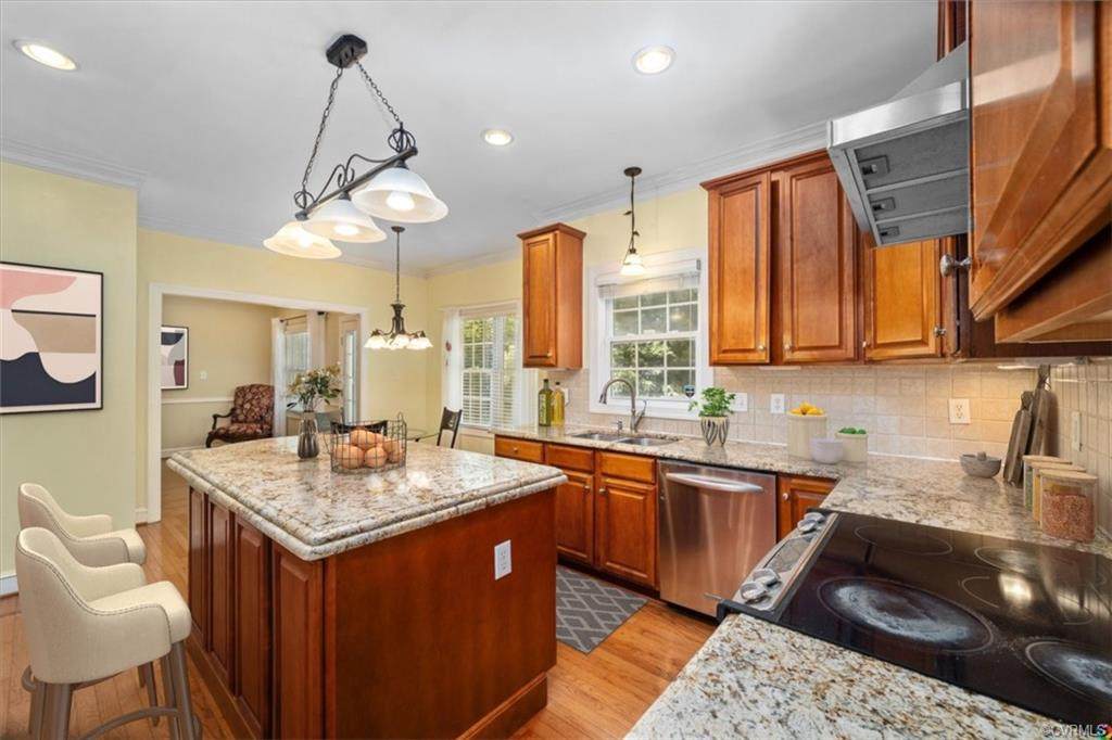 906 Winslow Road - Photo 1