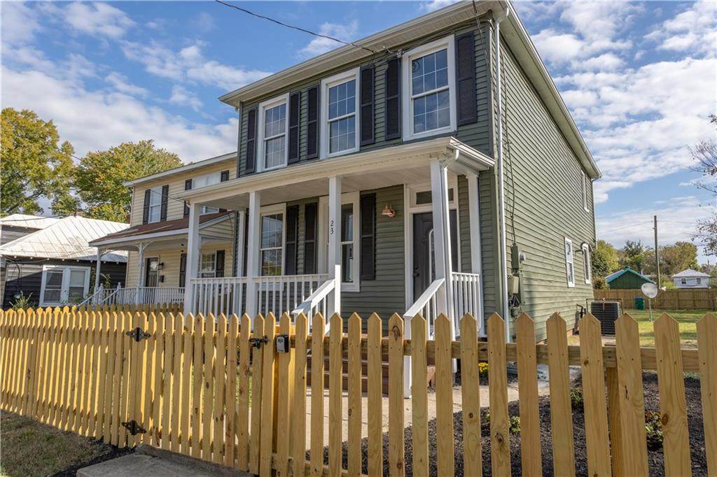 23 30th Street - Photo 1
