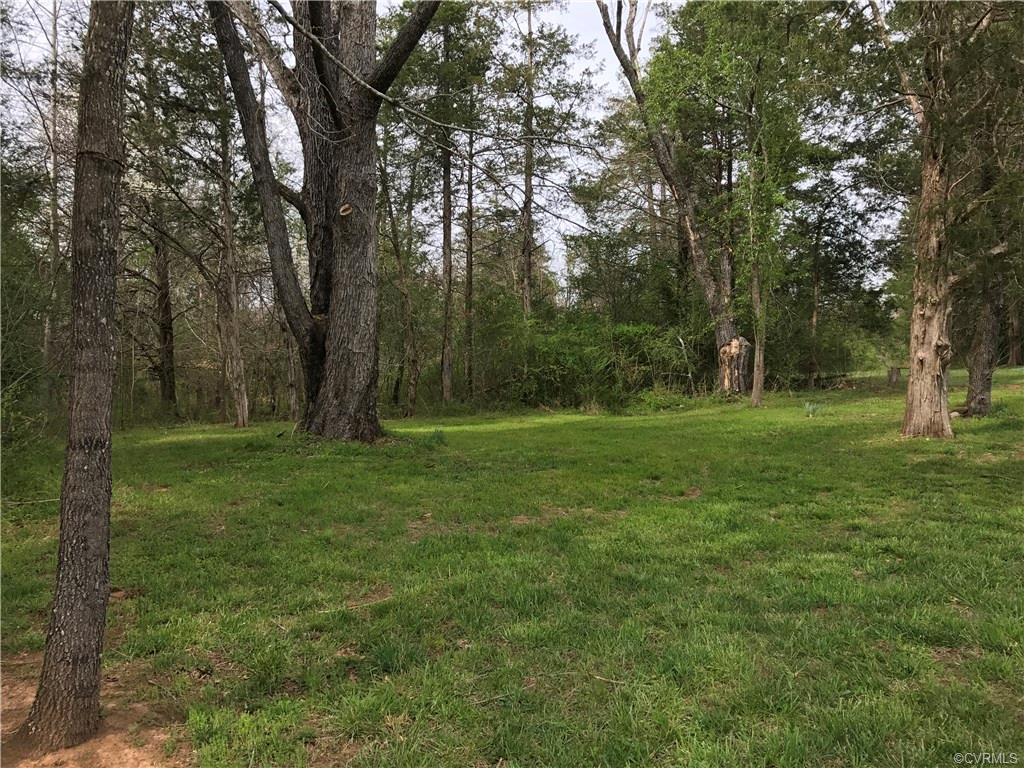 4 Hickory Creek Road - Photo 1