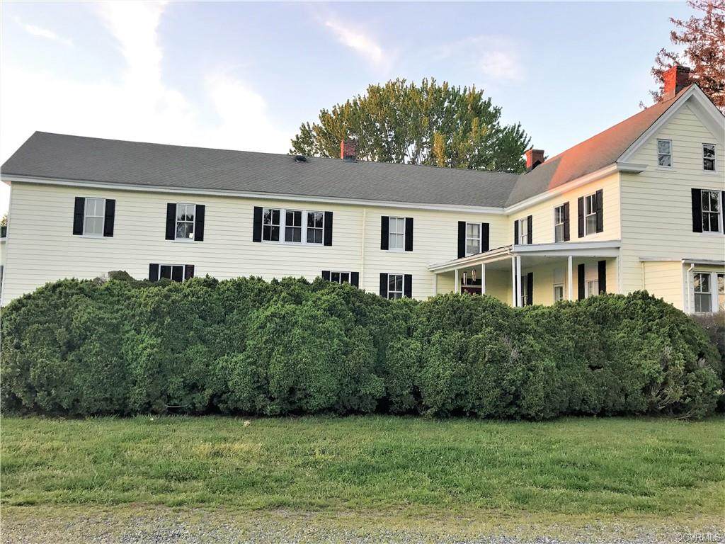 11 Hales Point Road - Photo 1
