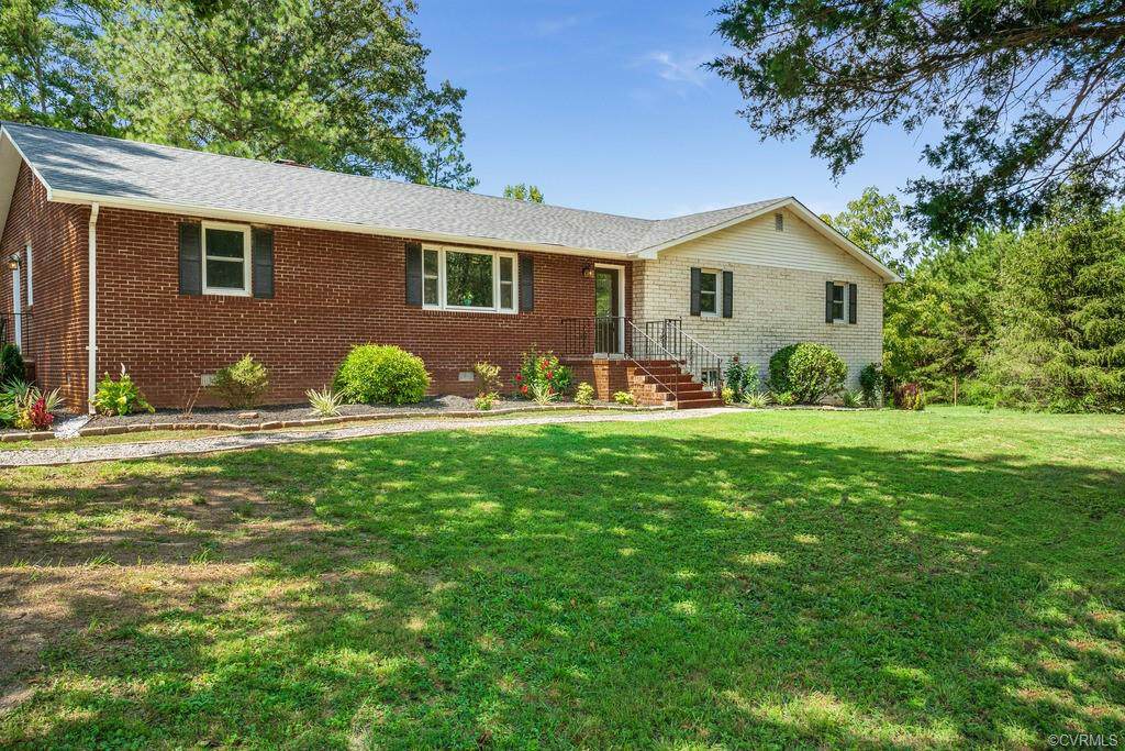 16205 Chiswell Lane - Photo 1
