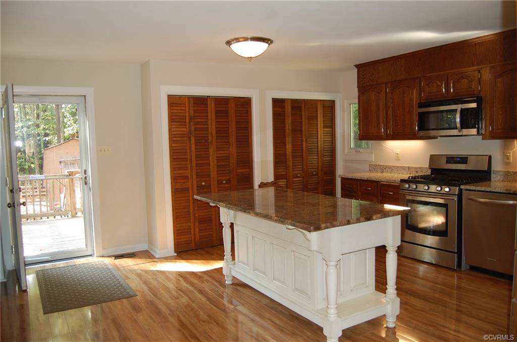 15462 Journey Lane - Photo 1