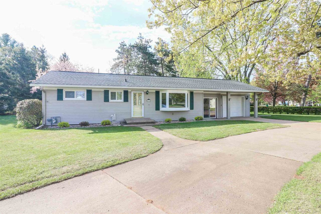 210 Airport Avenue - Photo 1