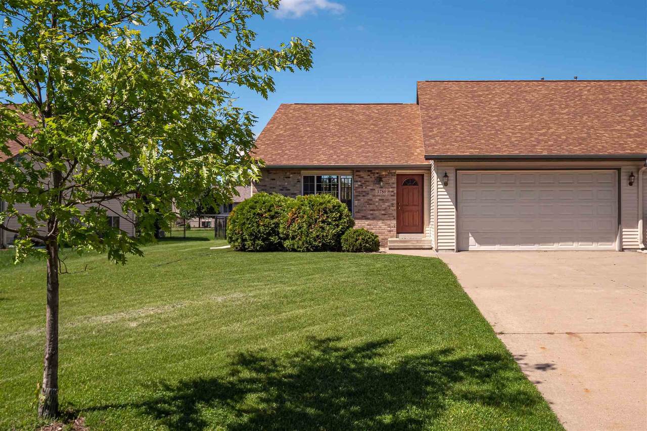 5780 Sandpiper Drive - Photo 1