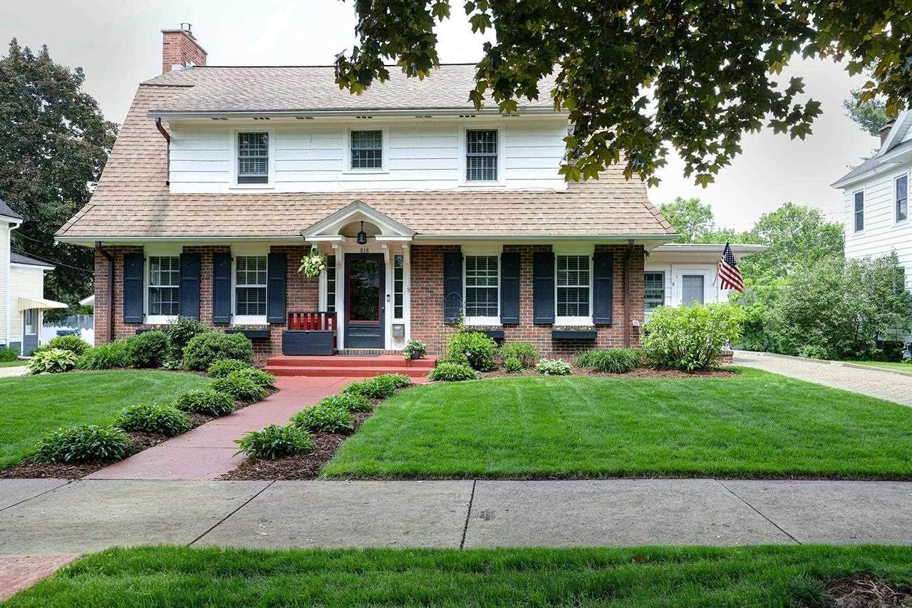818 Adams Street - Photo 1