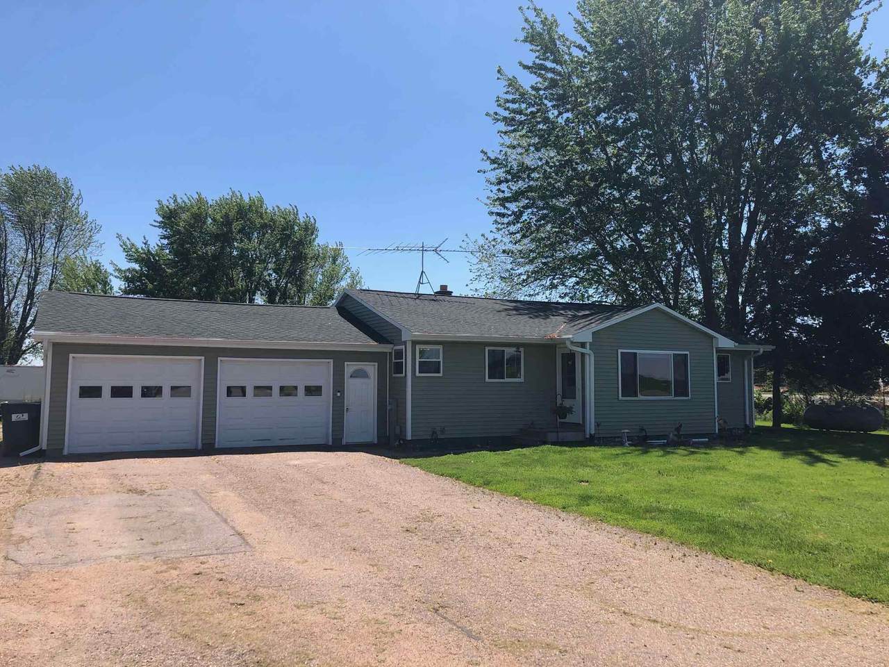 8415 Heritage Drive - Photo 1