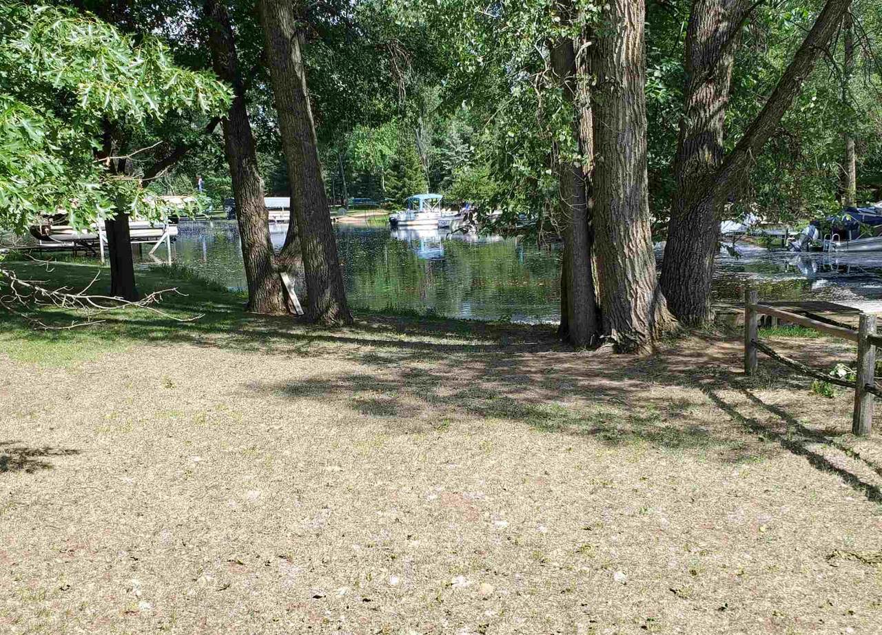 1039 Archers Way - Photo 1