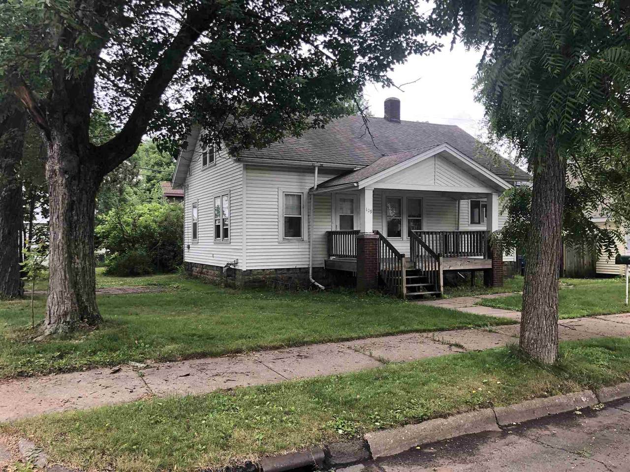 109 Miller Avenue - Photo 1