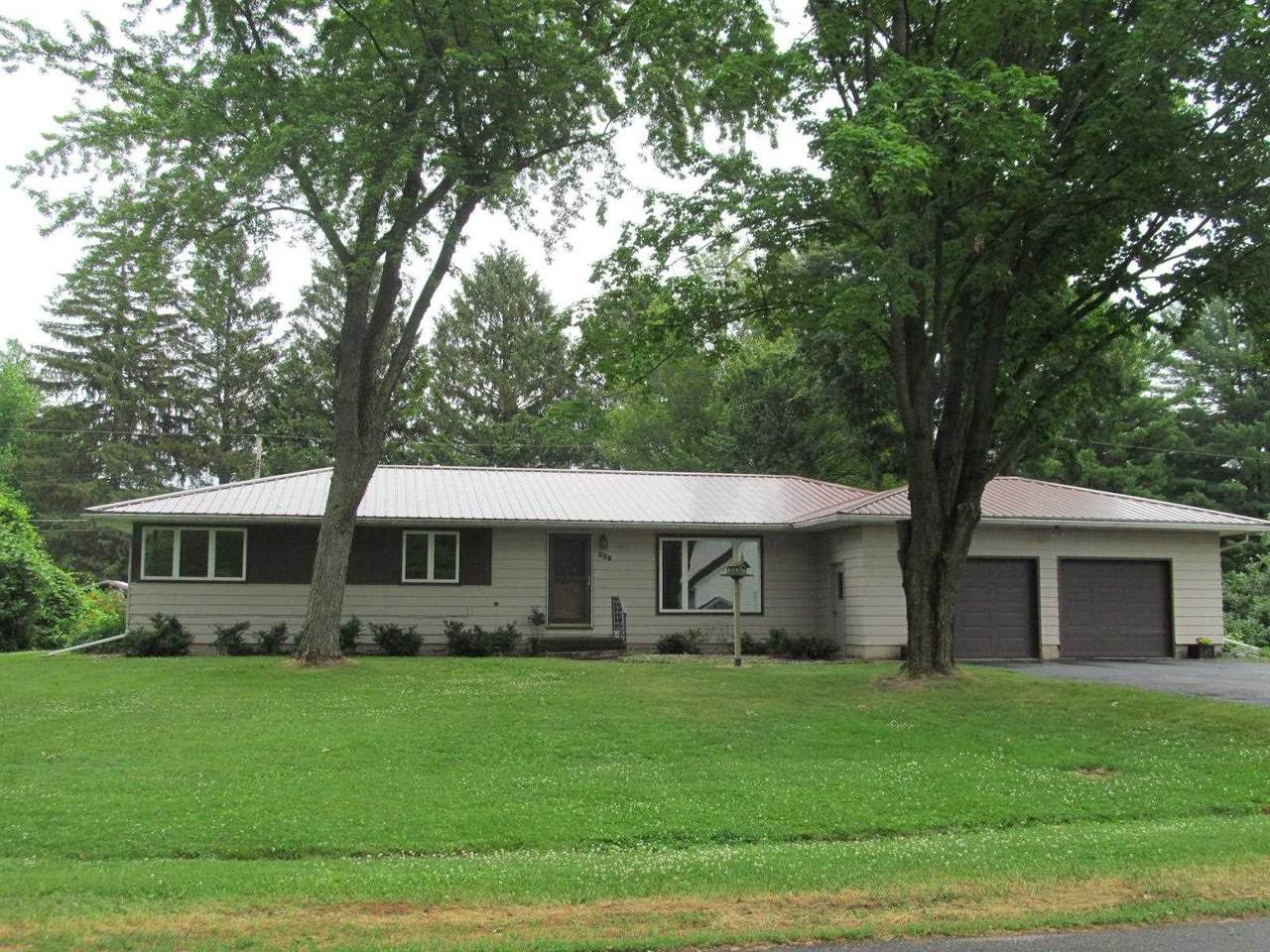 808 School Street - Photo 1