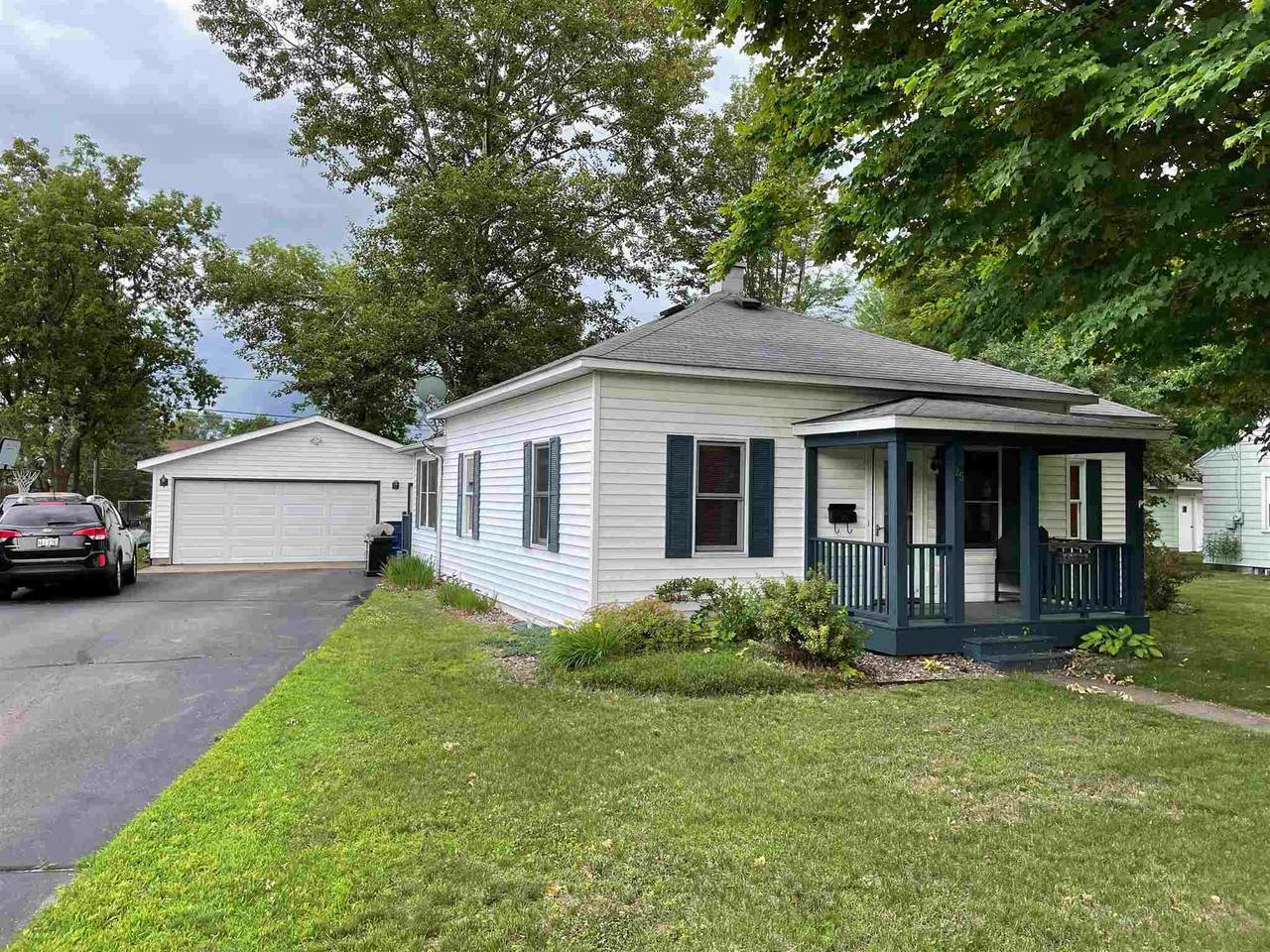 25 Winton Avenue - Photo 1