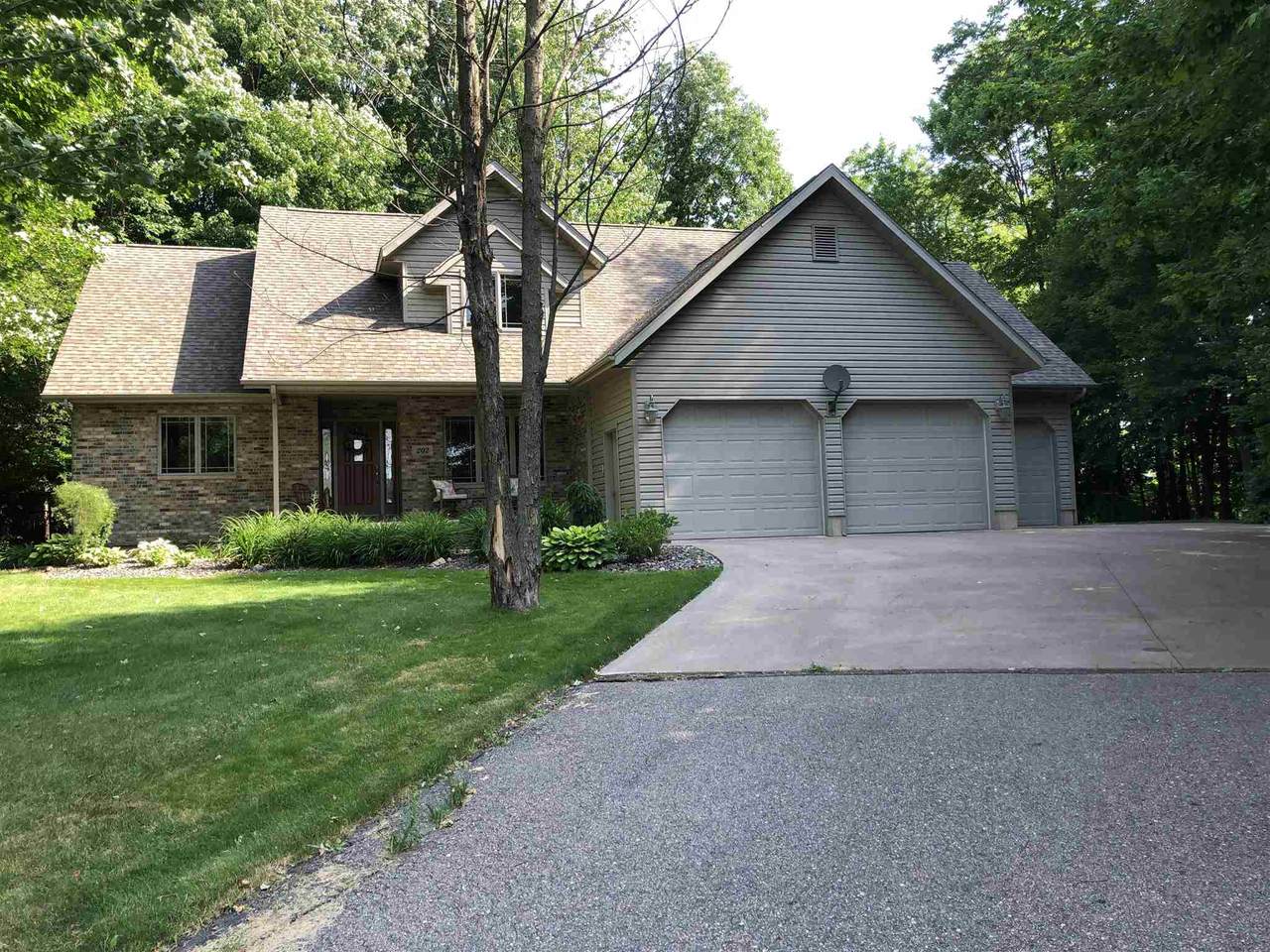 202 Swamp Buck Drive - Photo 1