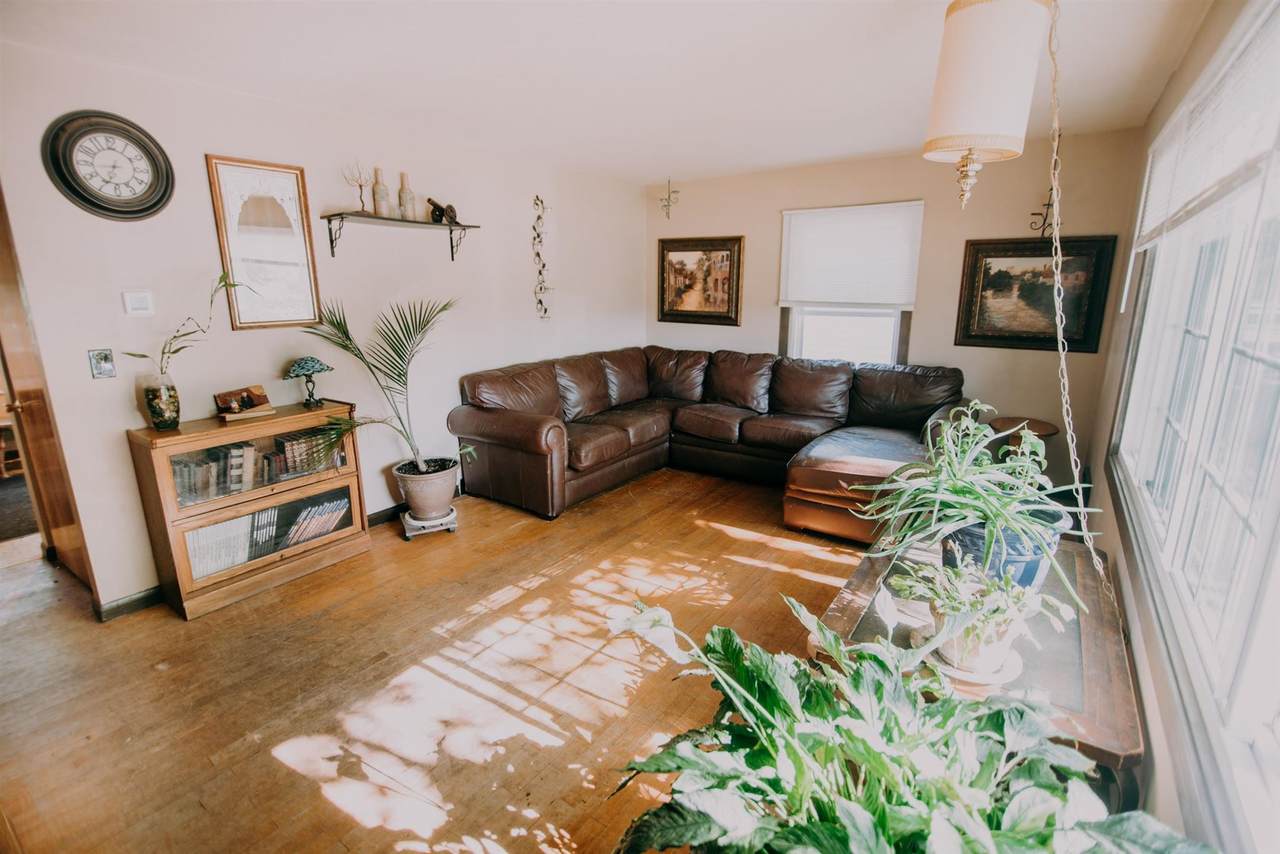 341 13TH AVENUE - Photo 1