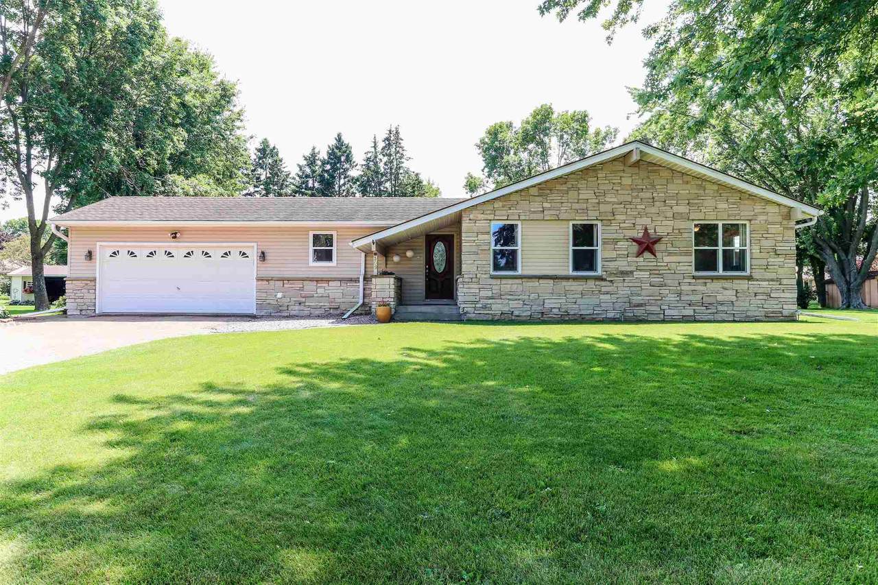 309 Cedar Street - Photo 1