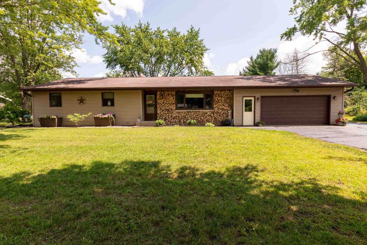 5485 Oriole Lane - Photo 1