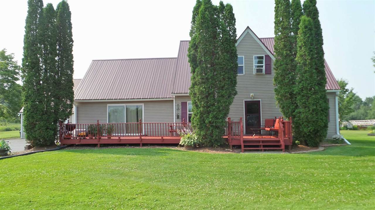 W5527 Apple Avenue - Photo 1
