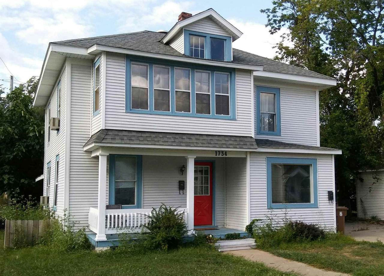 1734 Boyington Avenue - Photo 1