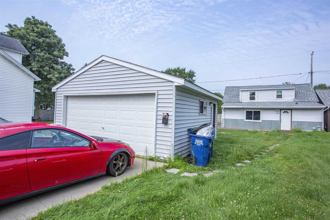 1022 9TH AVENUE - Photo 1