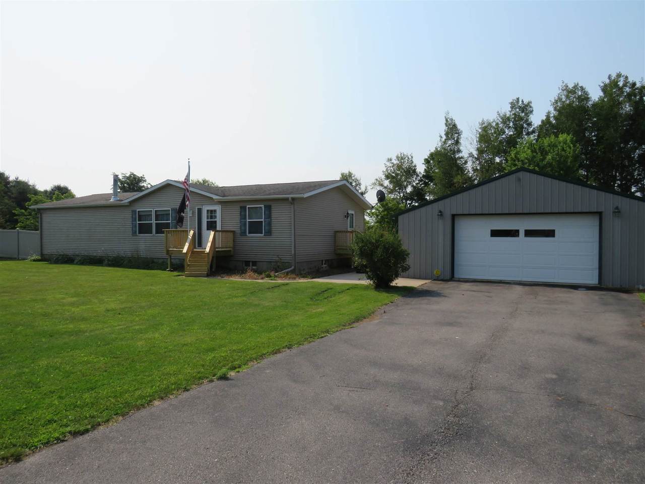 W16143 County Road Z - Photo 1