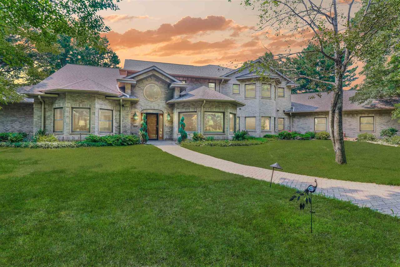 910 Wilshire Drive - Photo 1