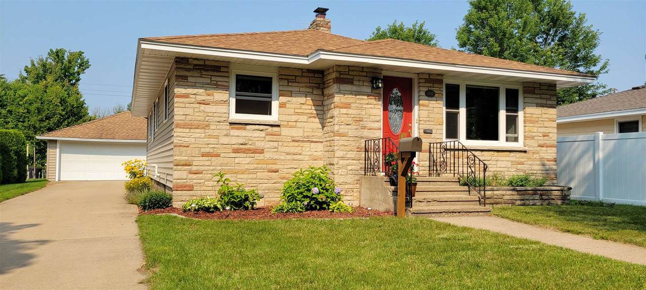 1906 Gilkay Street - Photo 1
