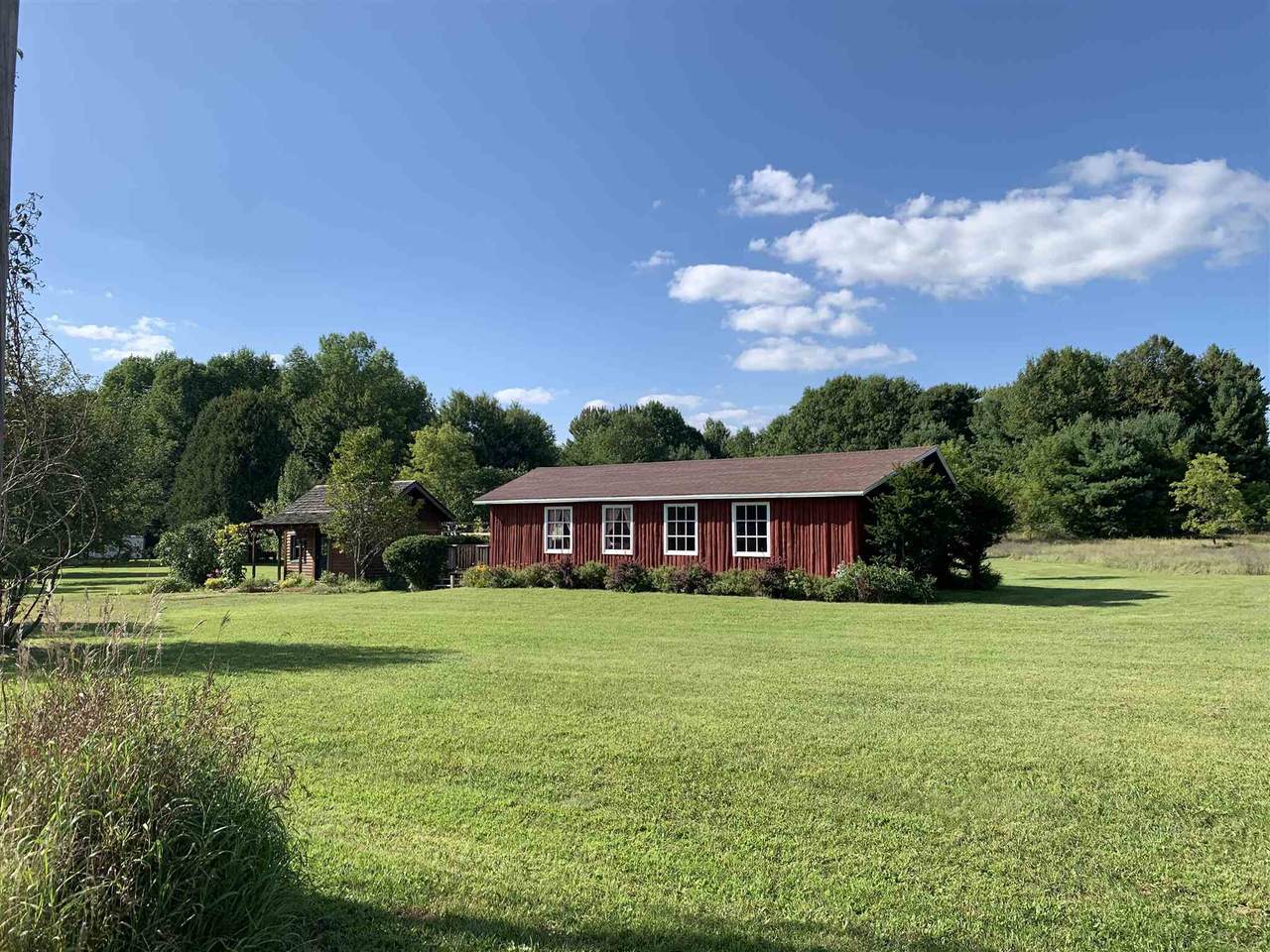 10370 Tree Lake Road - Photo 1