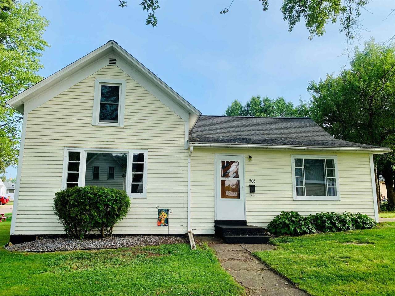 508 5TH STREET - Photo 1