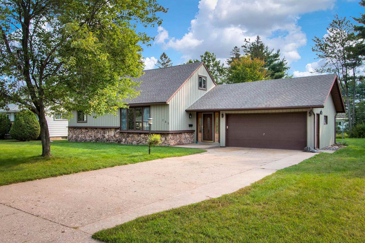 721 17TH AVENUE SOUTH - Photo 1