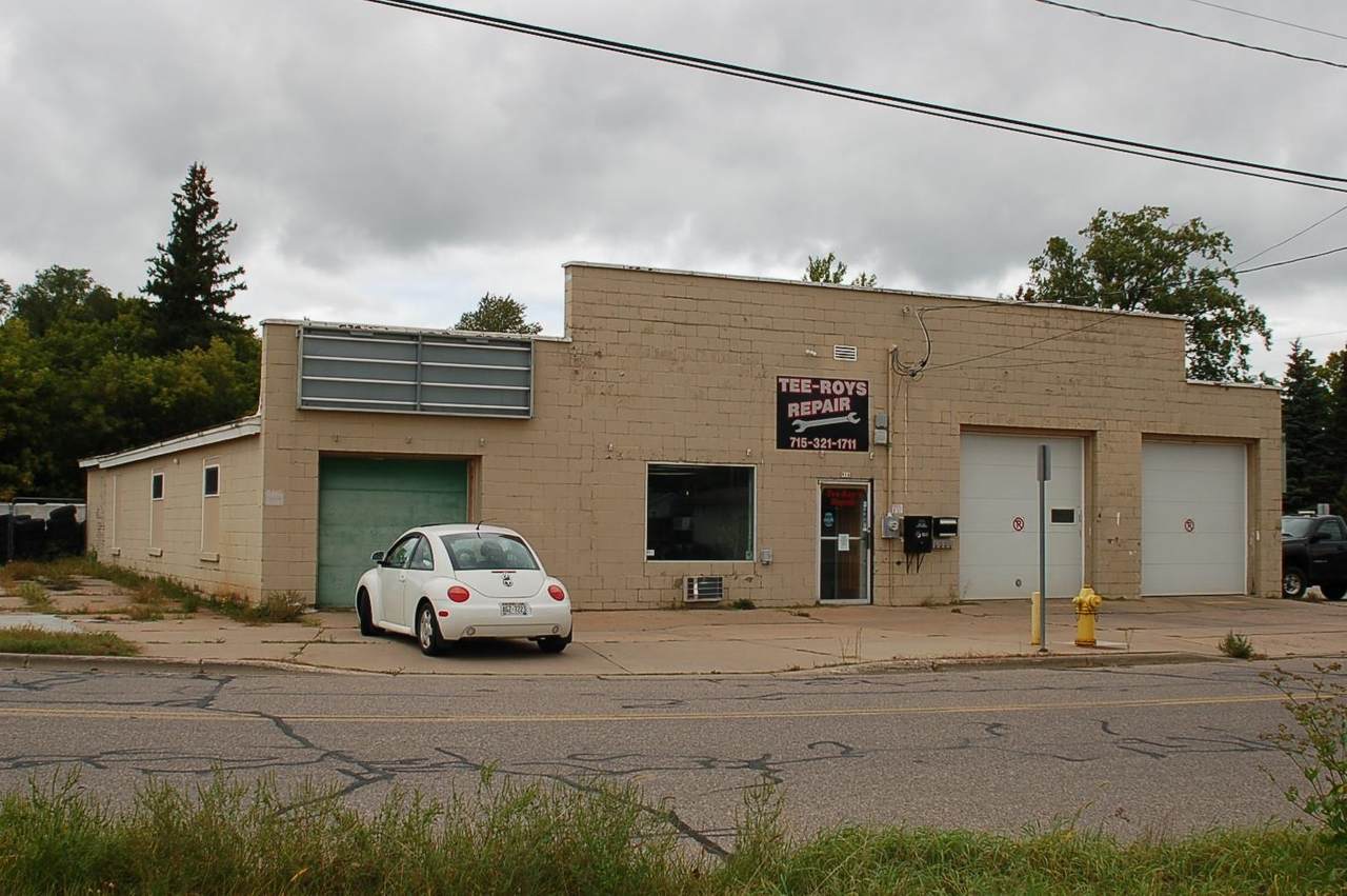 916 Park Street - Photo 1