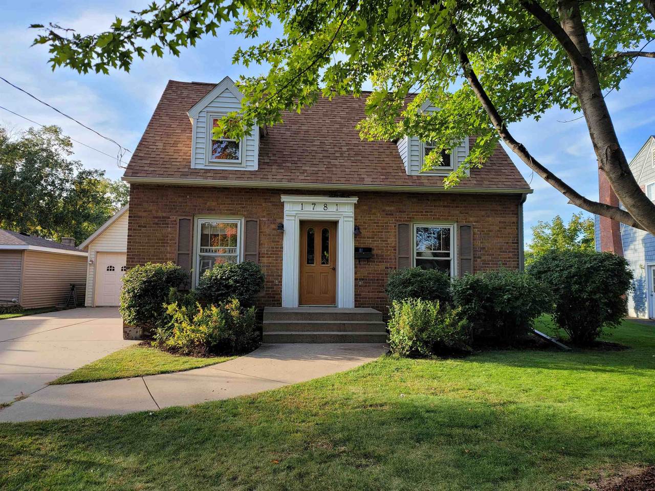1781 Riverview Drive - Photo 1
