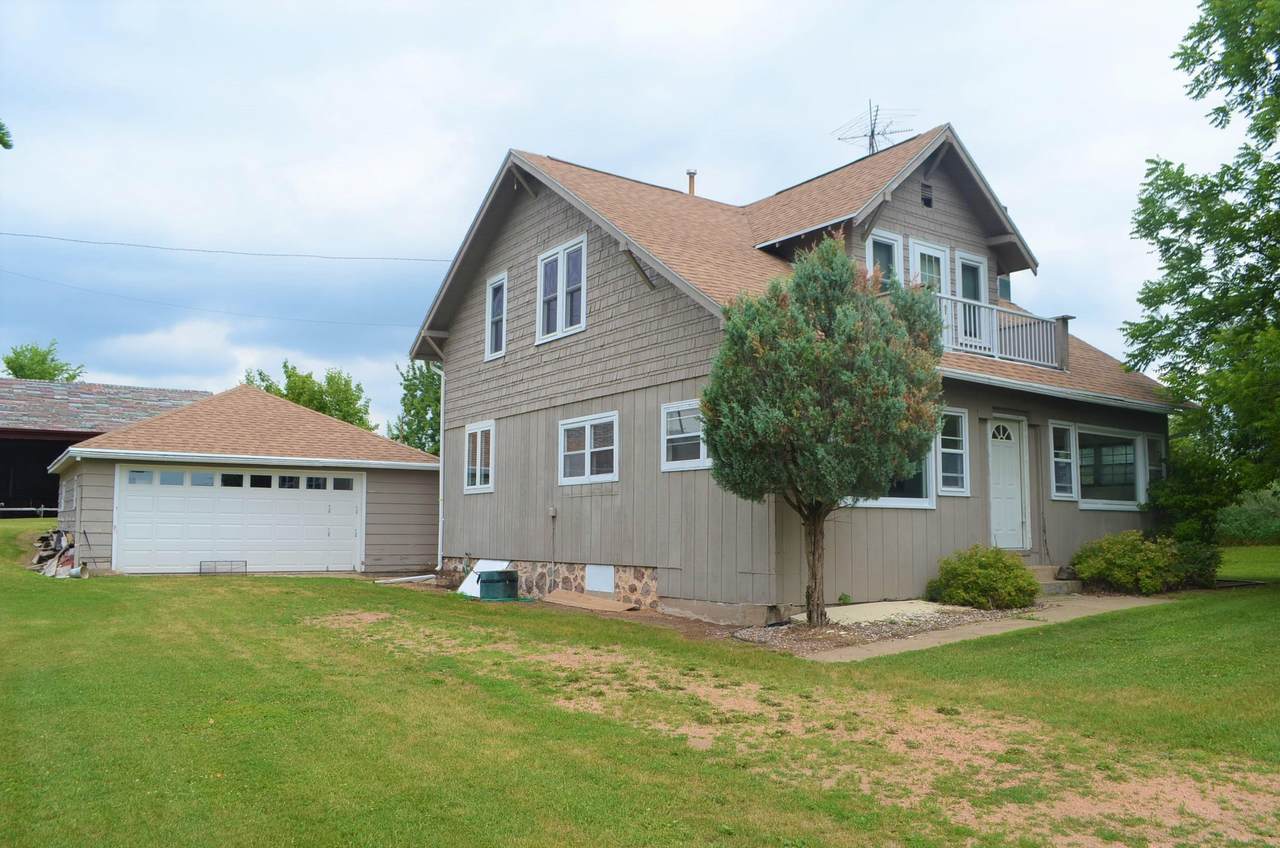 7395 Island Road - Photo 1