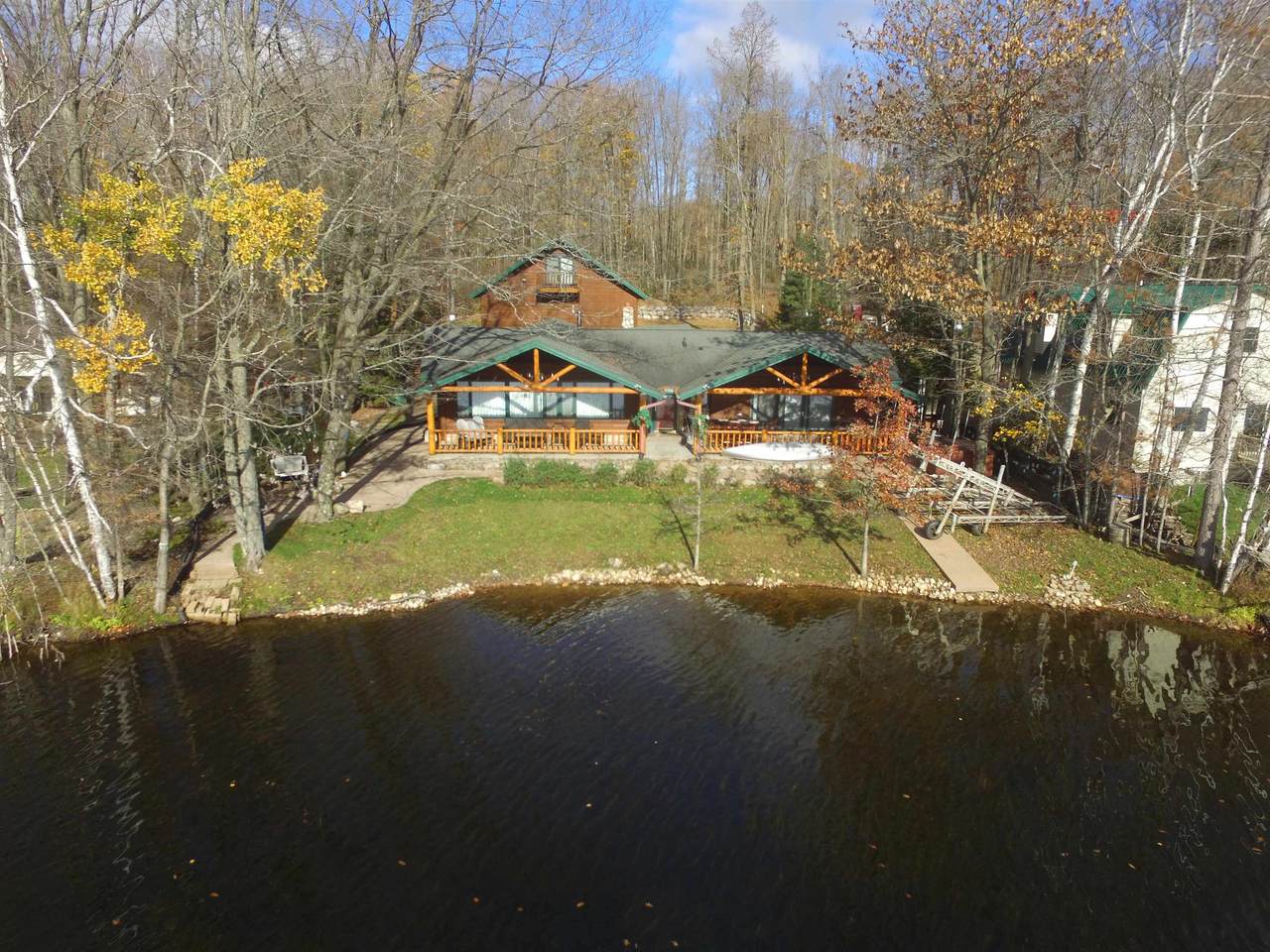 N9783 Crystal Lake Road - Photo 1