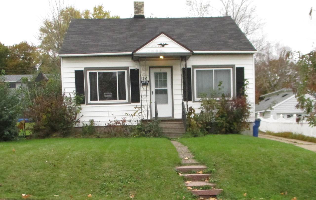 114 10TH AVENUE NORTH - Photo 1
