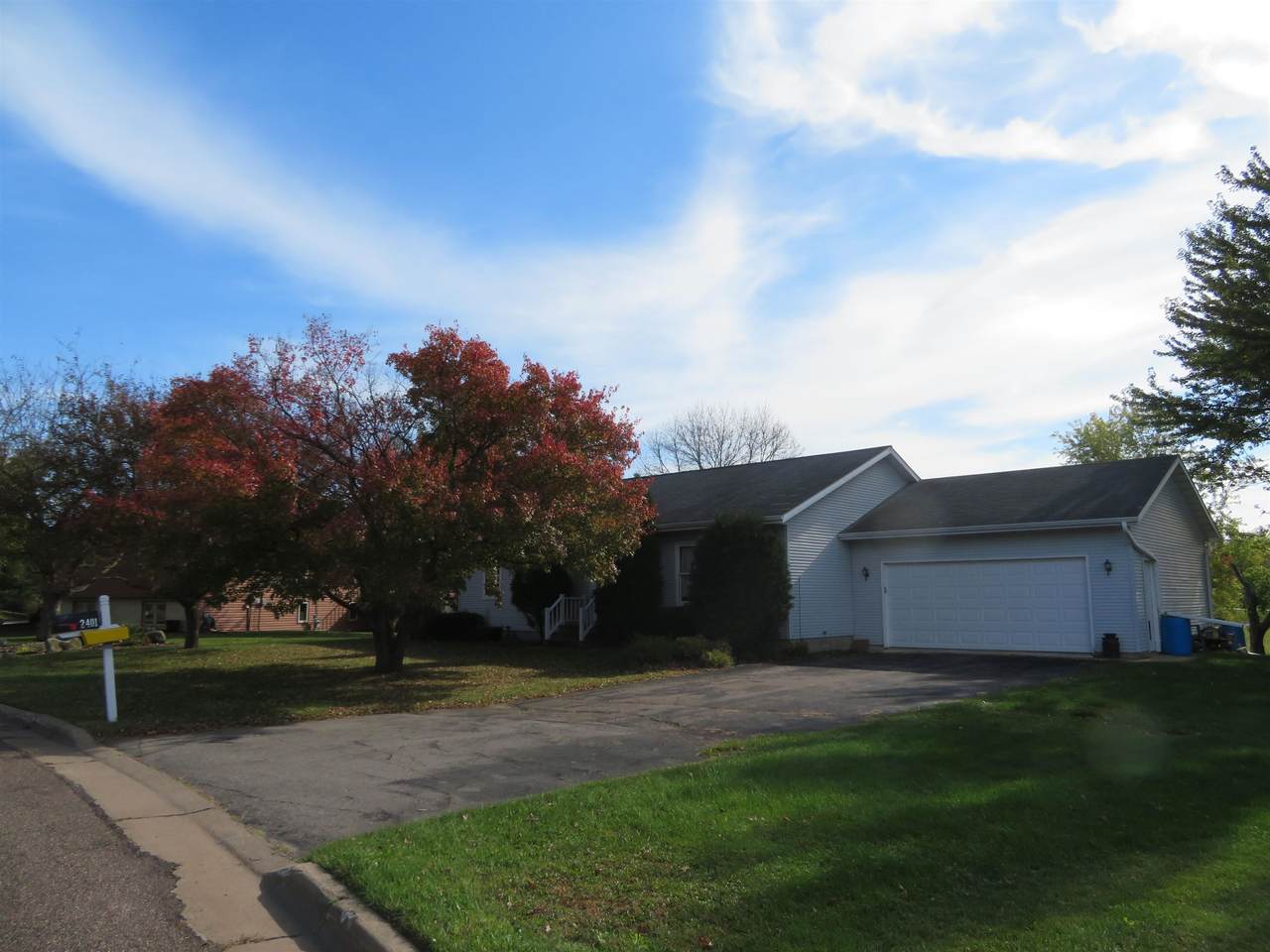 2401 Jenny Court - Photo 1